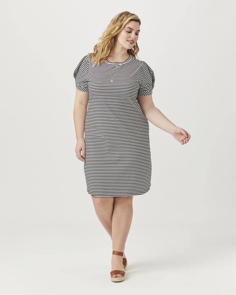 Plus size model with hourglass body shape wearing Annette Short-Sleeved Knit Dress by Molly&Isadora | Dia&Co | dia_product_style_image_id:152714